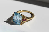 Joan The Collection Aya Ring Emerald Gold